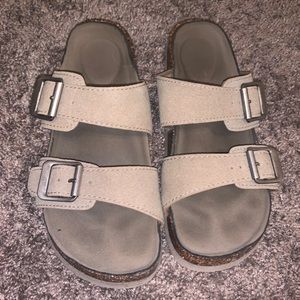 Madden girl Birkenstock’s
